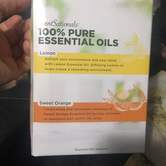 Essential oil & diffuser set - Picture 4 of 4